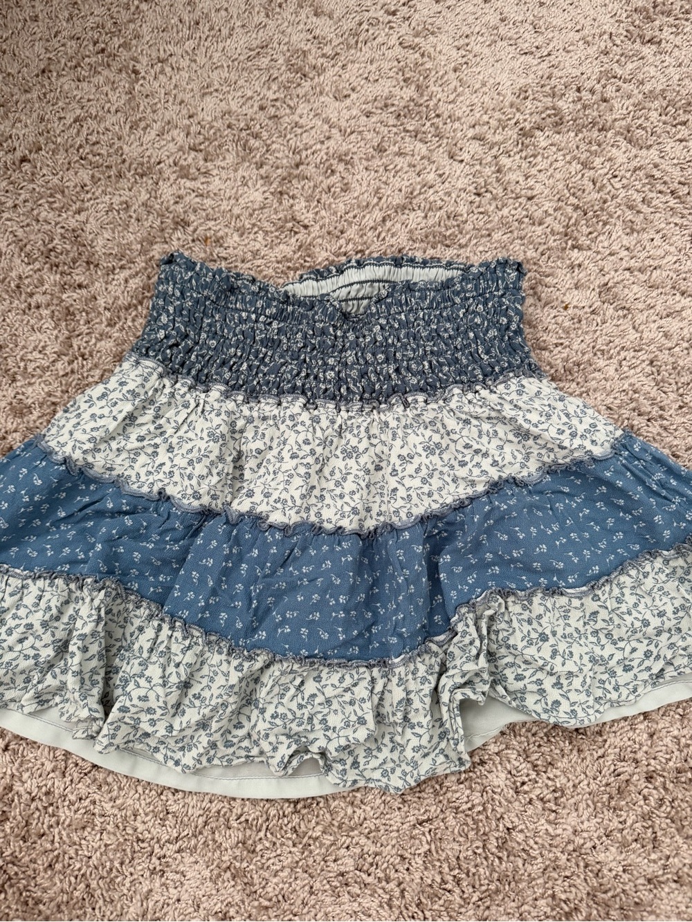American Eagle Outfitters Blue and Cream Floral Tiered Mini Skirt